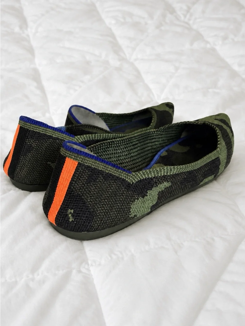 Rothys Womens Shoes Sz 8.5 The Point Flats Olive Green Camo Pointed Toe Slip On